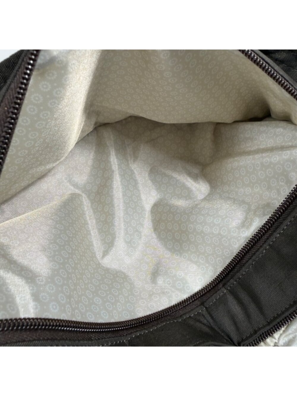 NWOT Lug Samba Quilted Travel Crossbody Bag With Multiple Pockets - Dark Brown - Picture 6 of 6